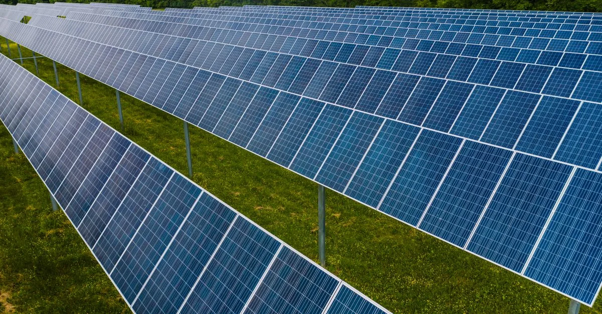 découvrez nos panneaux solaires performants et écologiques pour produire votre propre énergie renouvelable et réduire vos coûts d'électricité.