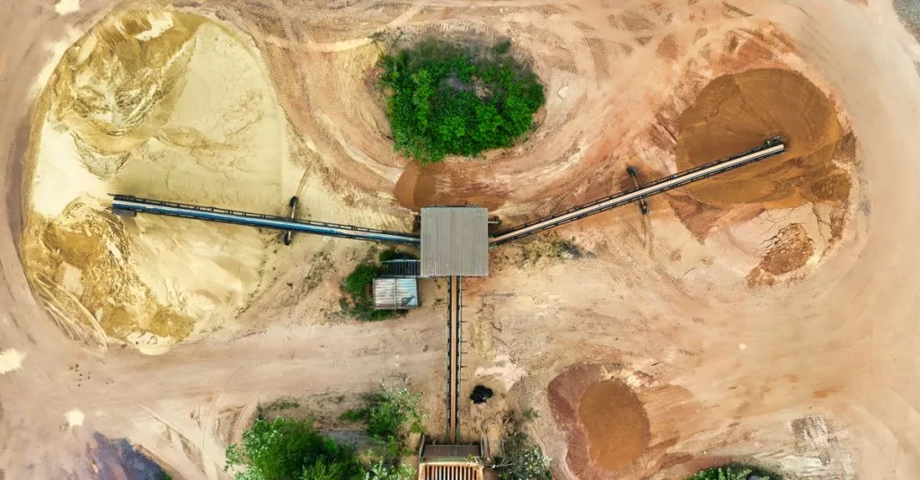 travaux de terrassement et d'aménagement de terrain pour vos projets de construction et d'infrastructure.
